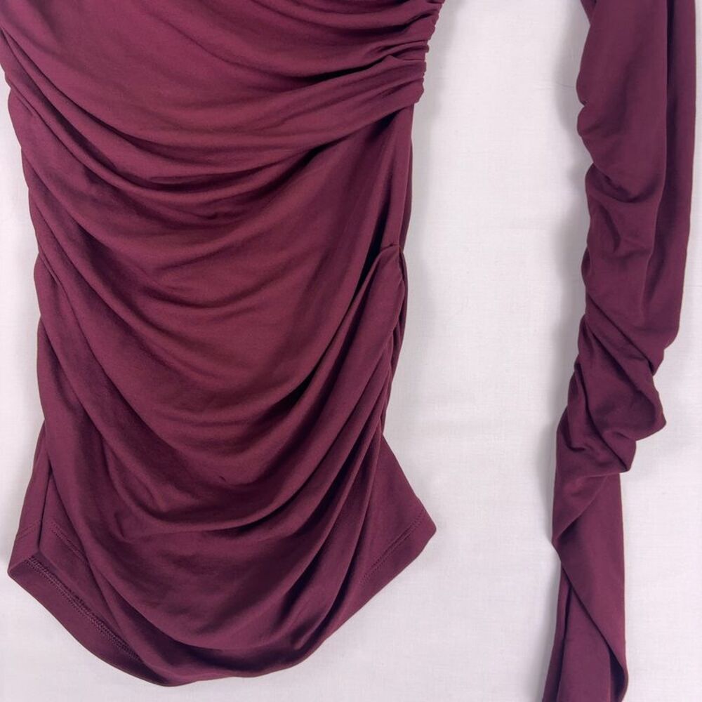 TOVE Ruched top - Picture 3 of 5